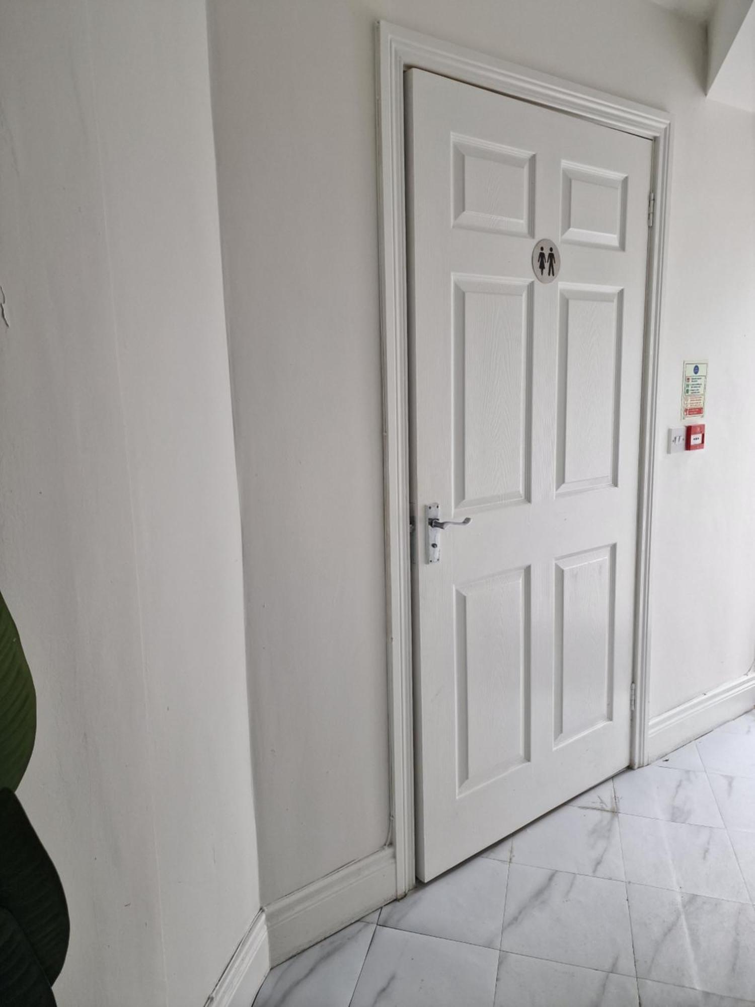 Aunty Katie'S House, Ni Tourist Board Certified & Located On The Main Oldpark Road To Belfast, With Free Continental Breakfast & Free Ultra Fast Sky Internet, Free Sky Sports & Free Sky Cinema, Self-Check In After 10Pm Gmt Hostel Bagian luar foto