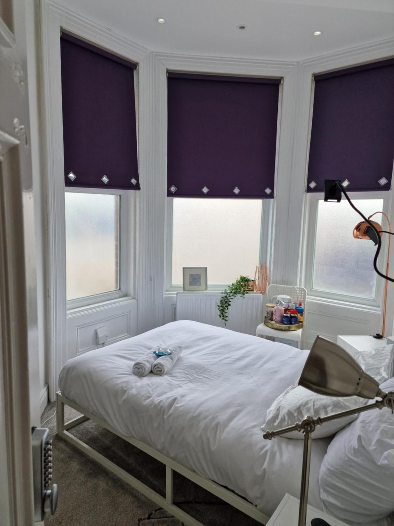 Aunty Katie'S House, Ni Tourist Board Certified & Located On The Main Oldpark Road To Belfast, With Free Continental Breakfast & Free Ultra Fast Sky Internet, Free Sky Sports & Free Sky Cinema, Self-Check In After 10Pm Gmt Hostel Bagian luar foto